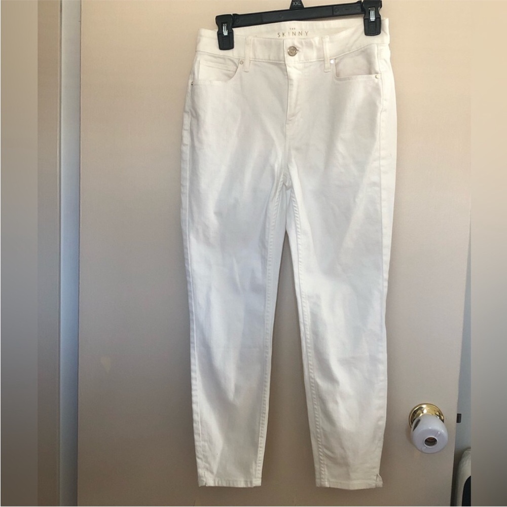 NWT white jean straight leg skinny crop